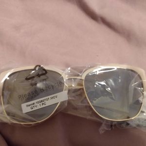 Foster grant sunglasses